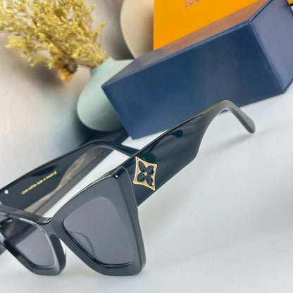 LU Sunglasses 4 Color 's