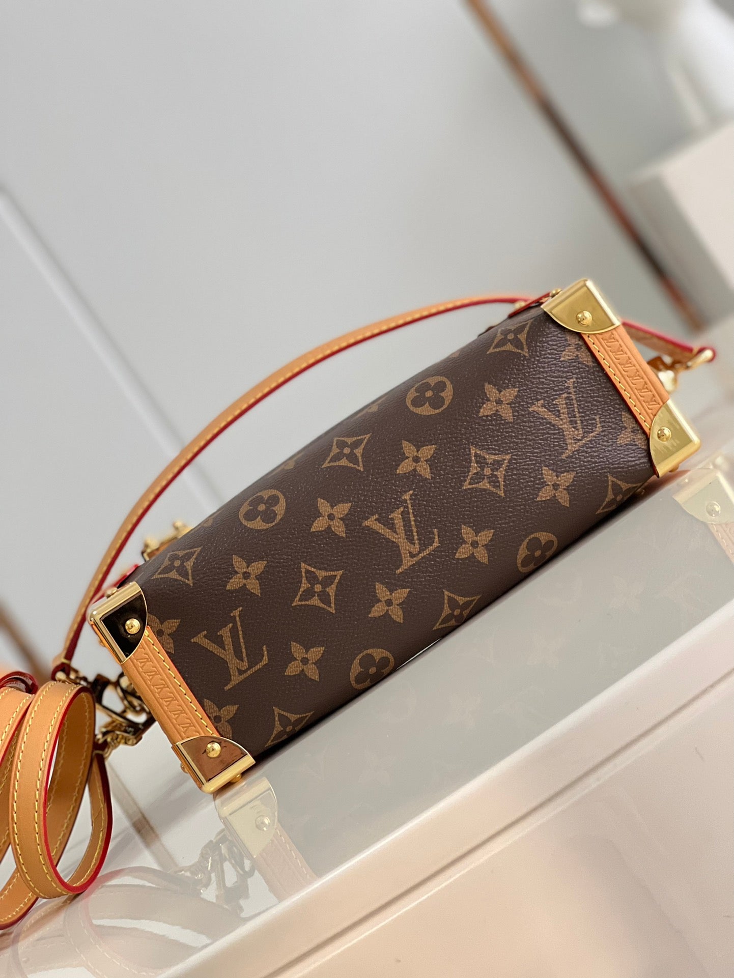 LU Bag Side Trunk