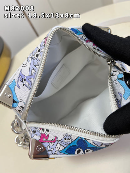 LU Bag trunk