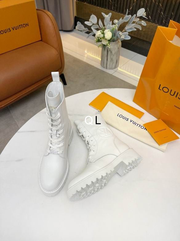 LU  Boots 2 Color s'