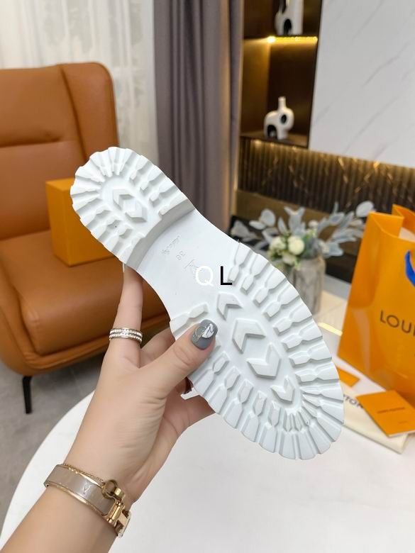 LU  Boots 2 Color s'