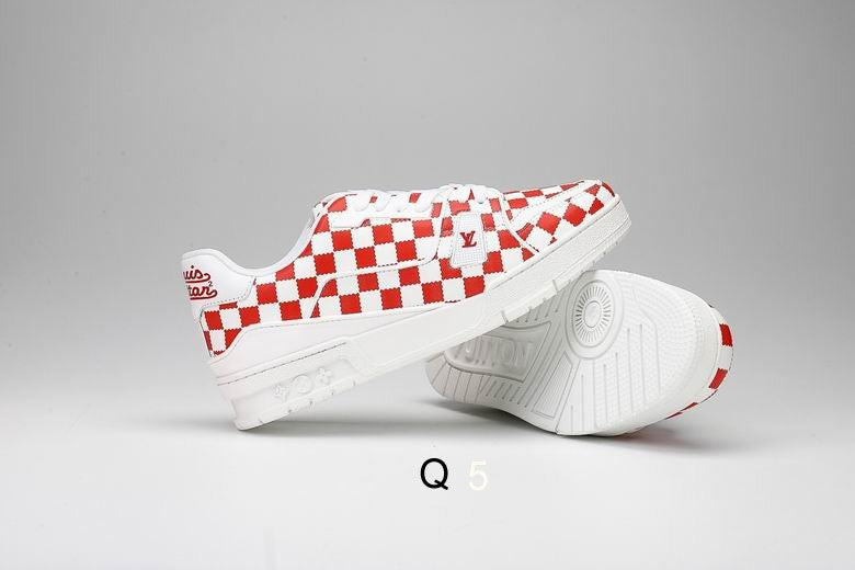 LU Time out Sneakers 2 Color 's