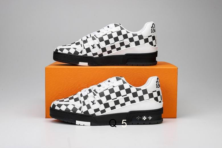 LU Time out Sneakers 2 Color 's