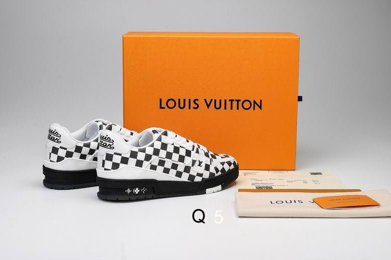LU Time out Sneakers 2 Color 's