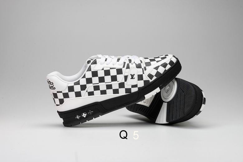 LU Time out Sneakers 2 Color 's