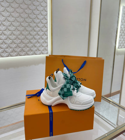 LU ARCH light  Sneakers   2 Color ' s