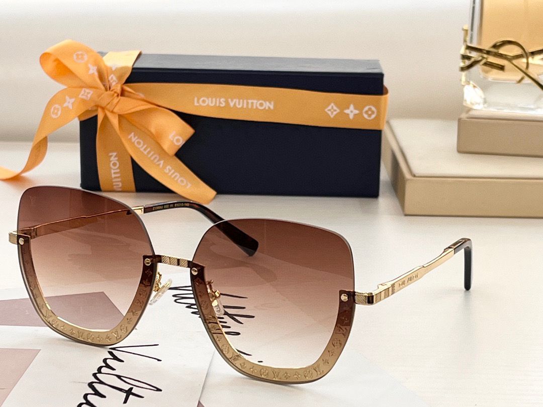 LU  Sunglasses 2 Color 's