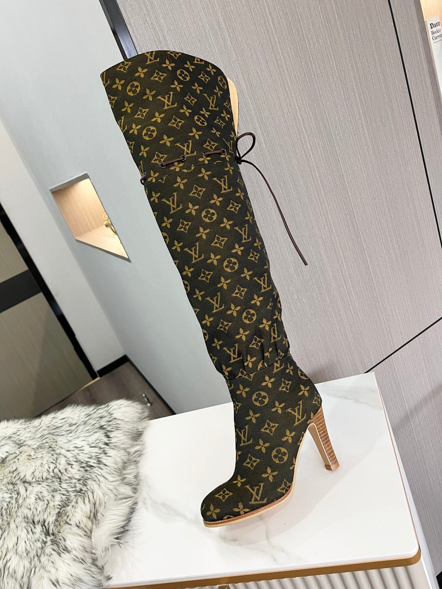 LU Boots  High Over Knee 2 Color 's