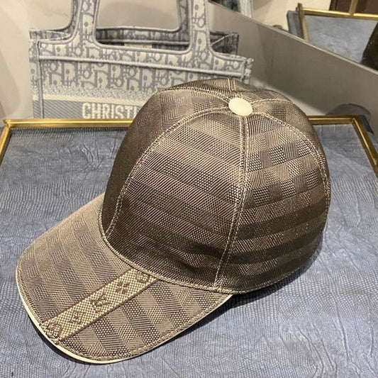 LU Cap Monogram Brown
