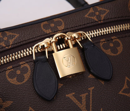 LU Bag Vanity Monogram Mini 20 cm