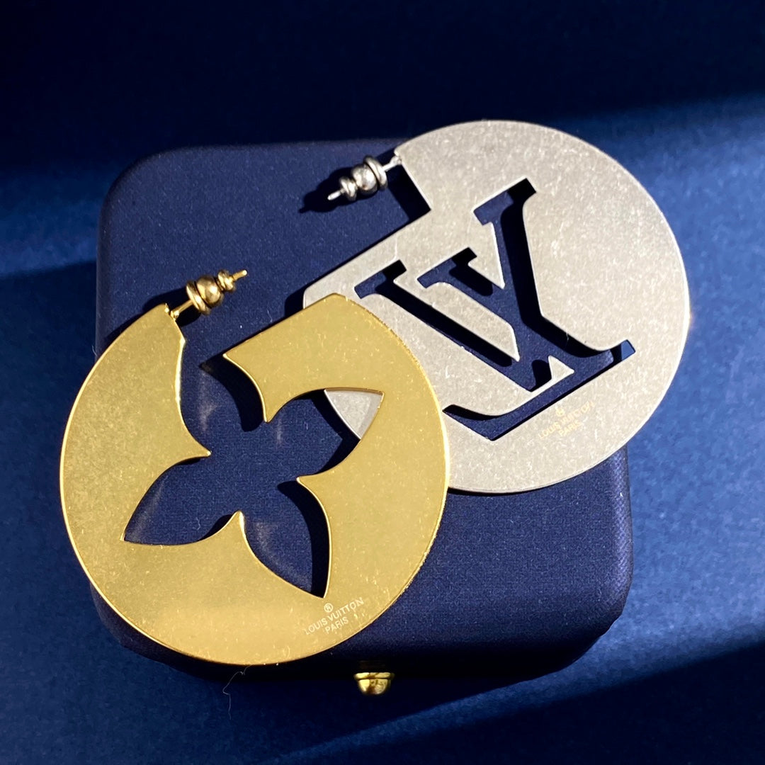 LU  Earrings