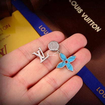 LU   Earrings