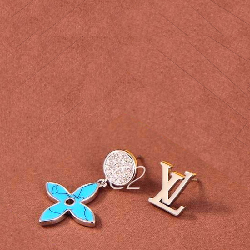 LU   Earrings