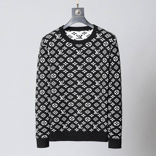 LU Sweater  Sweatshirt T-shirt