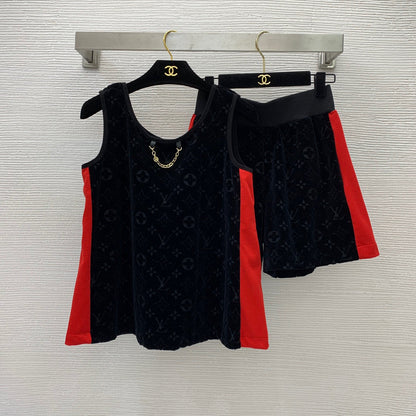 LU  Sport Suits Activewear 2 Color 's Woman
