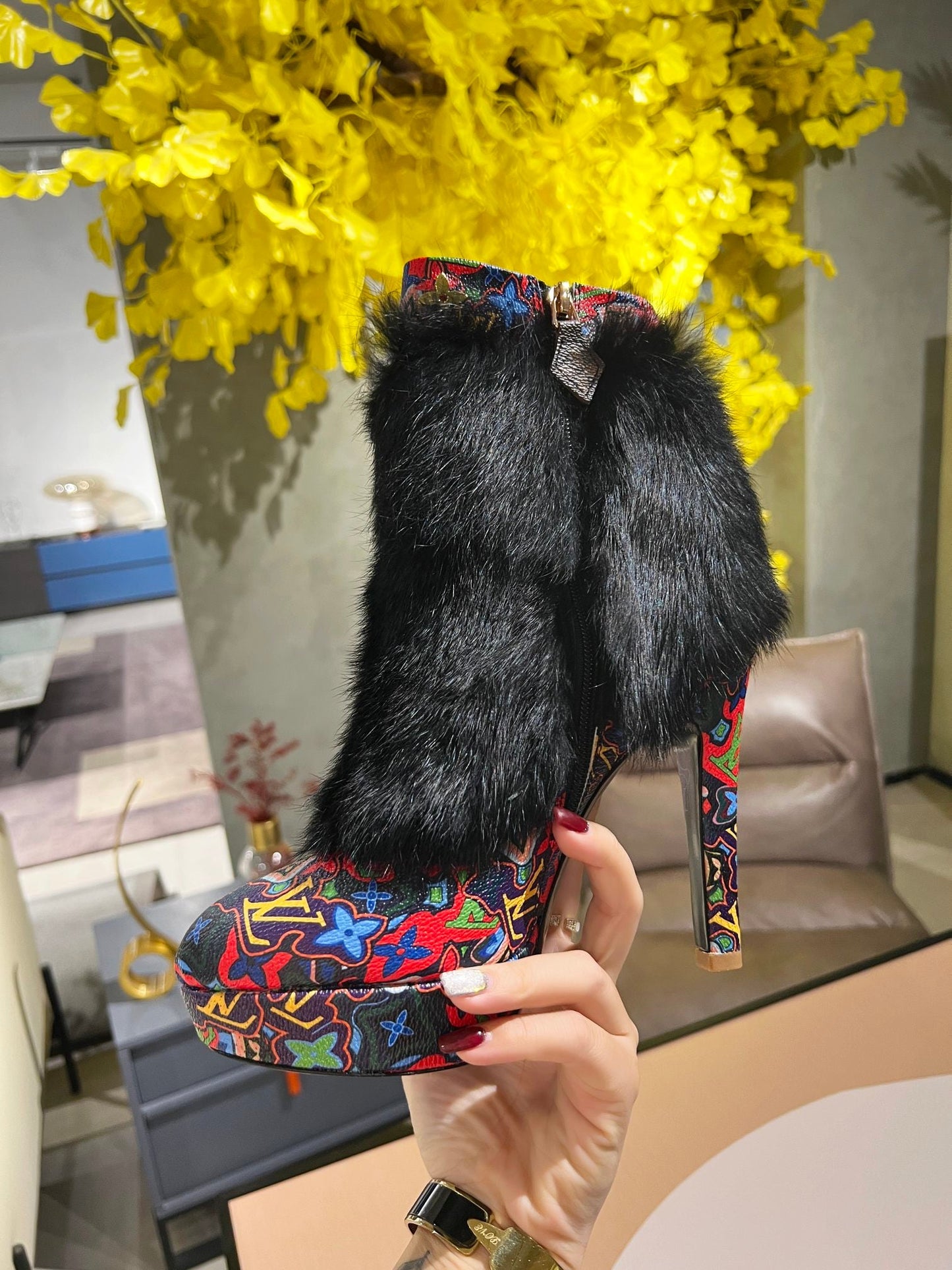 LU  Shoes High Heels Fur Boots