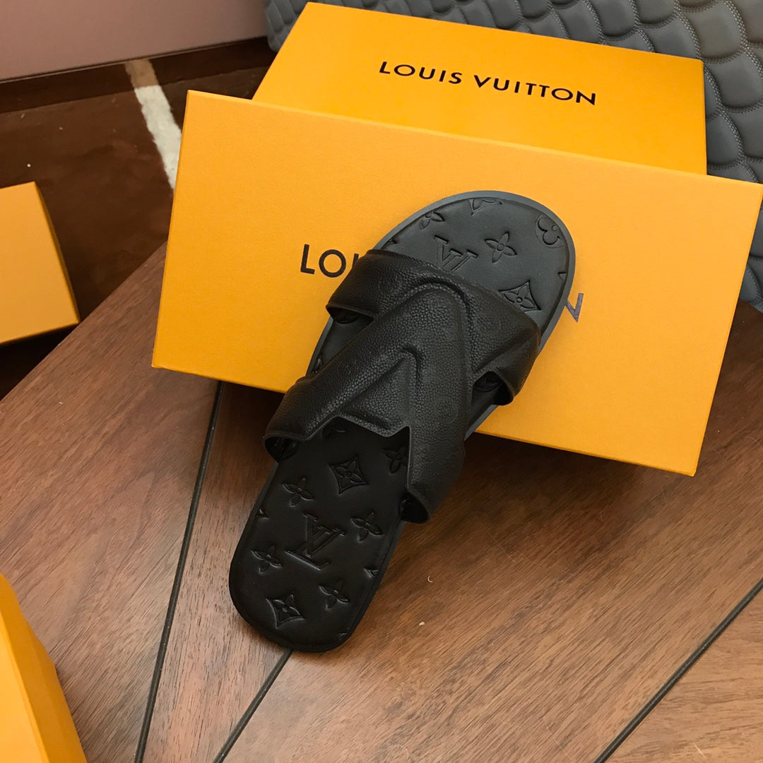 LU Slippers