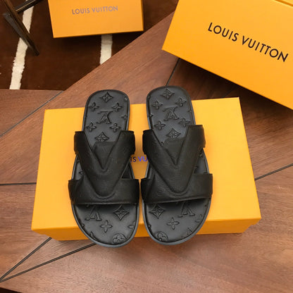 LU Slippers