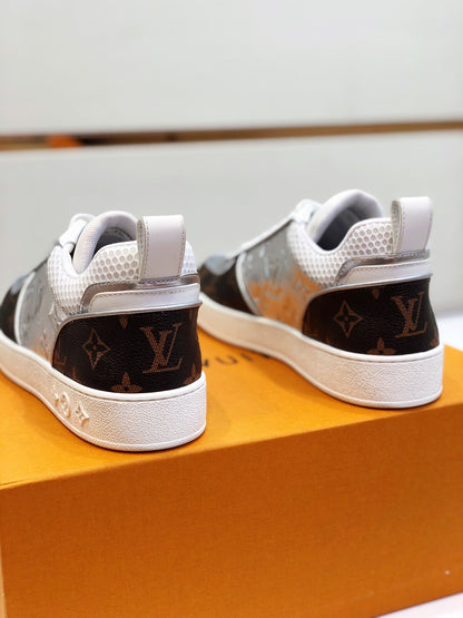 LU Sneakers Low Silver