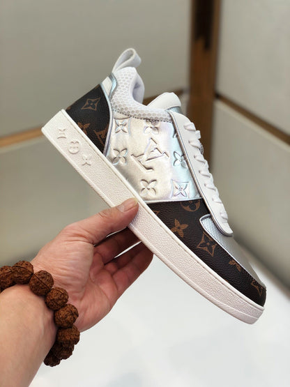 LU Sneakers Low Silver
