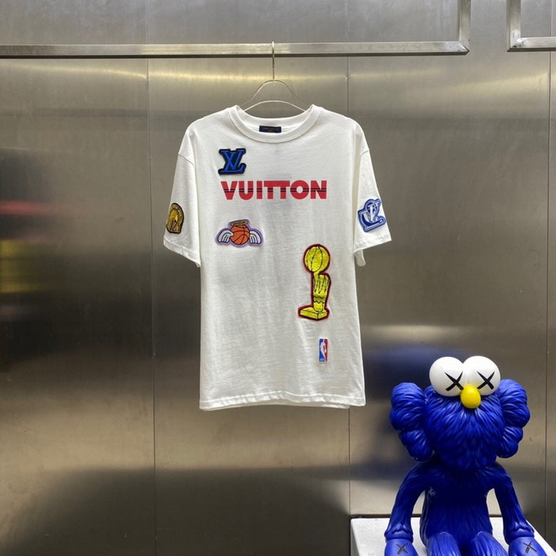 LU  T - shirt  2 Color's