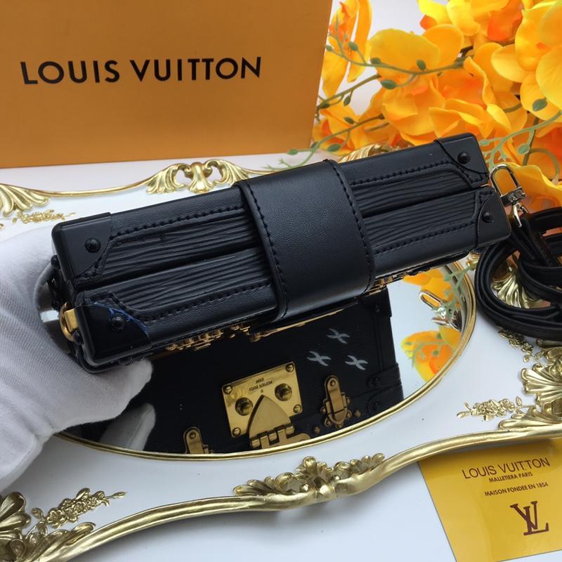 LU Bag Malle Black trunk