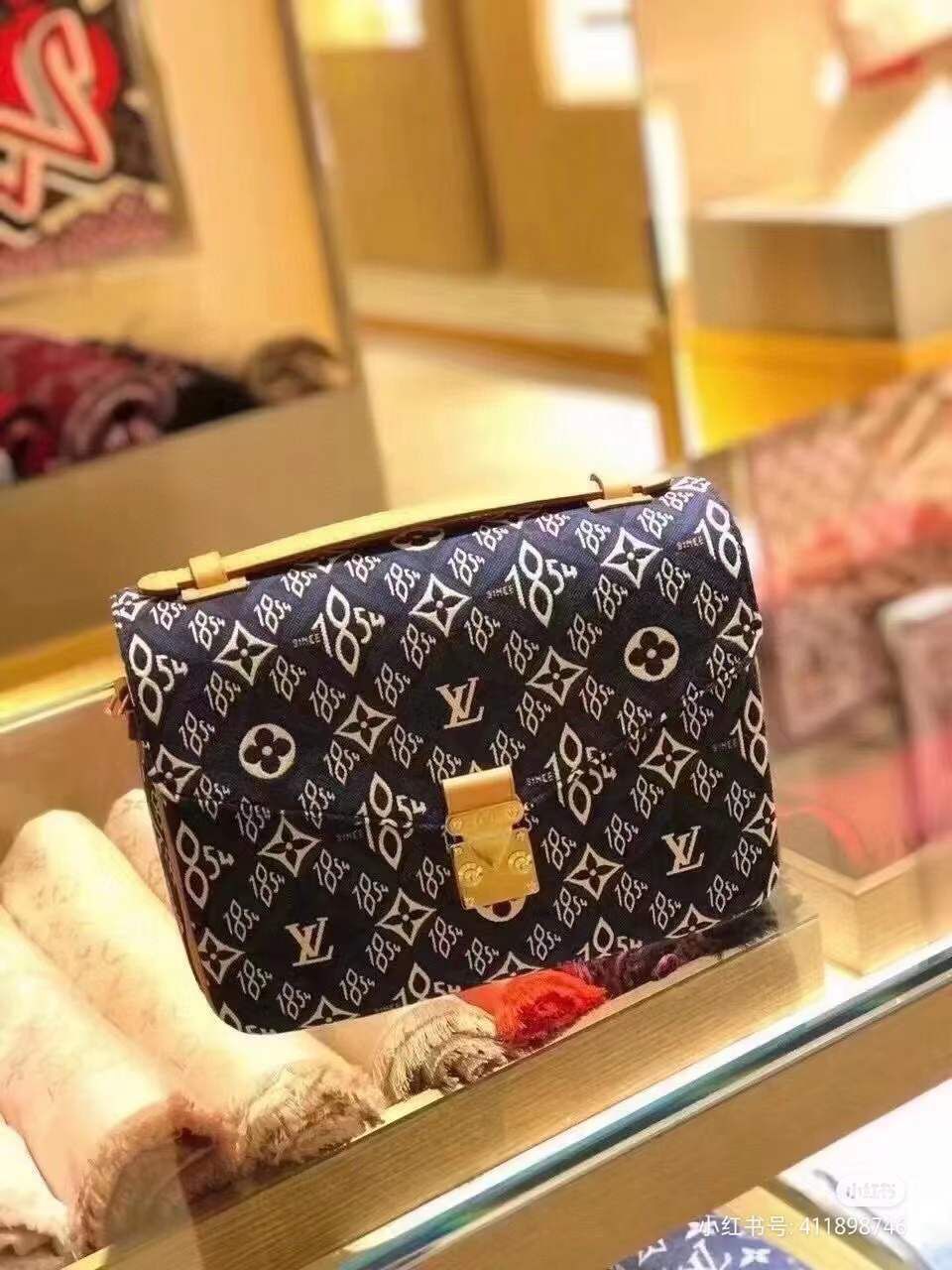 LU  Bag Metis 25 Cm