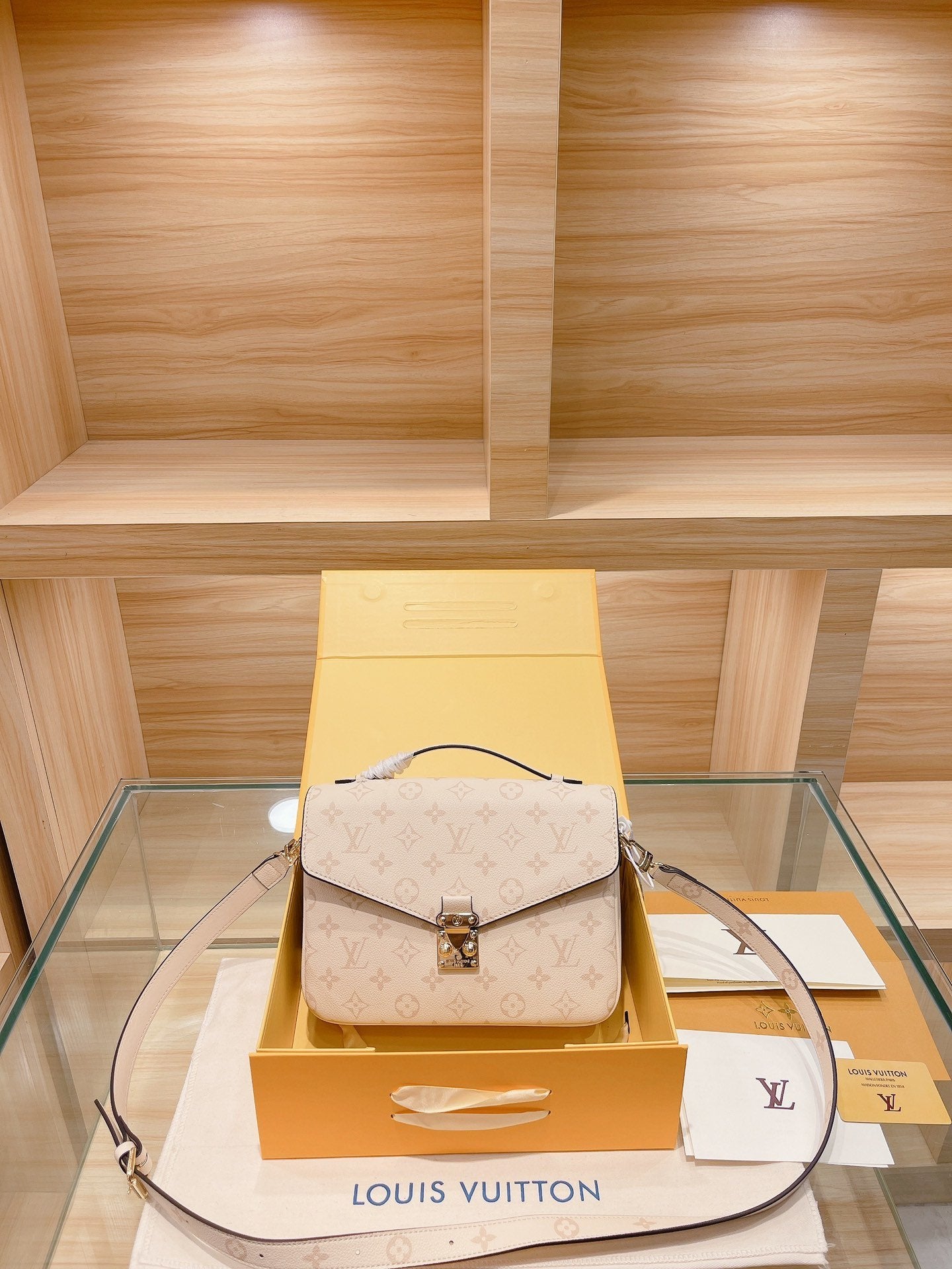 LU Bag 4 Colors Metic