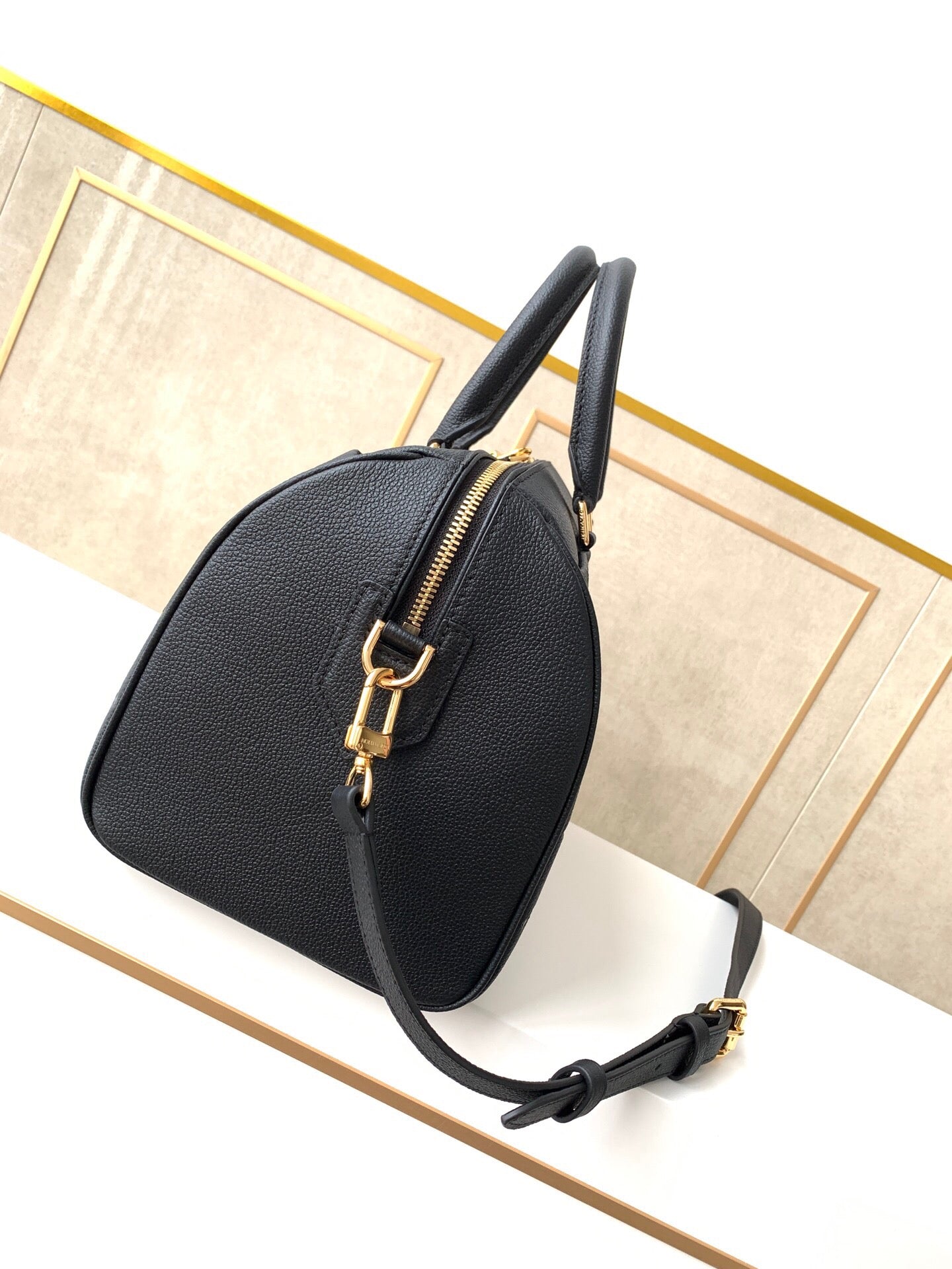 LU Speedy 30  Bag  3  Size 's
