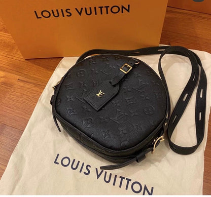 LU  Bag Boite 22 cm