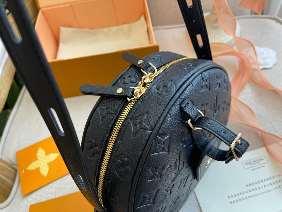 LU  Bag Boite 22 cm