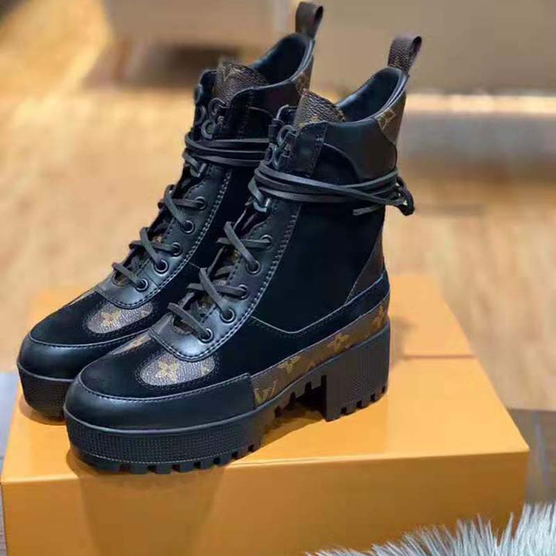 LU  Boots Heels Combat