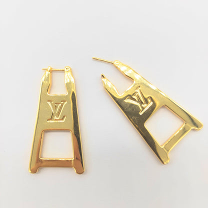 LU   Earring