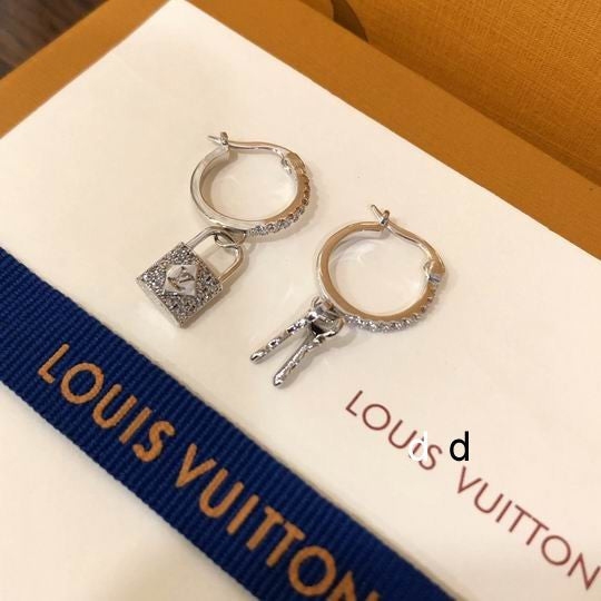 LU  Earrings