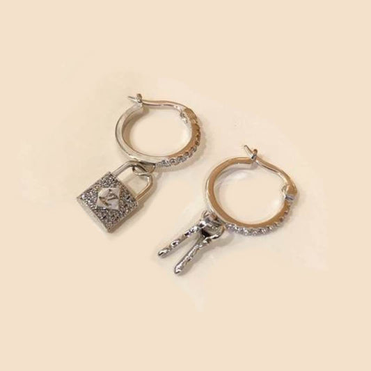 LU  Earrings
