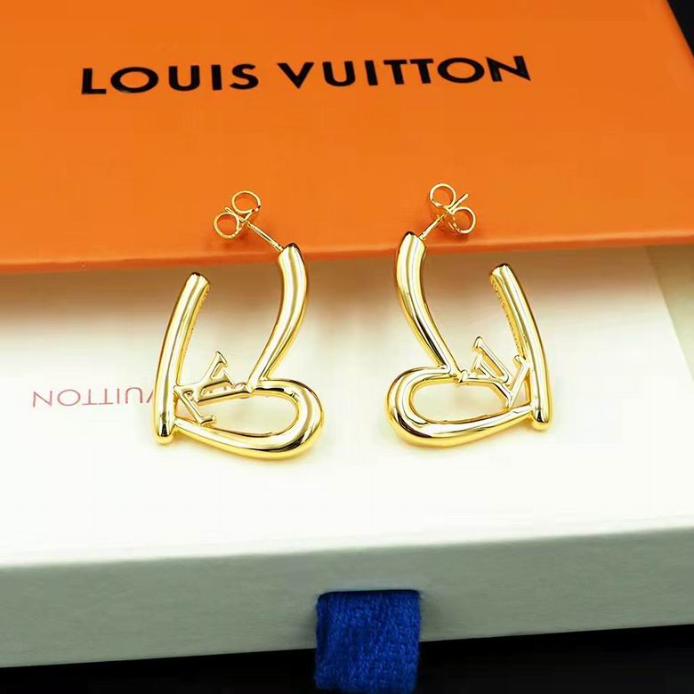 LU Earring Fail in Love