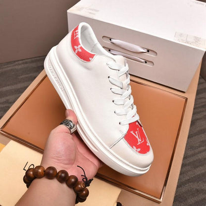 LU Sneakers White