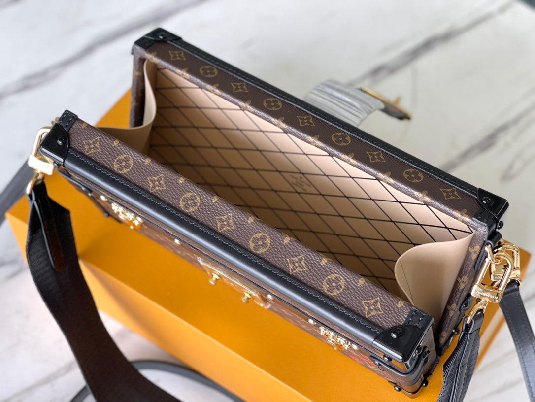 LU Bag MALLE EAST WEST 27 cm