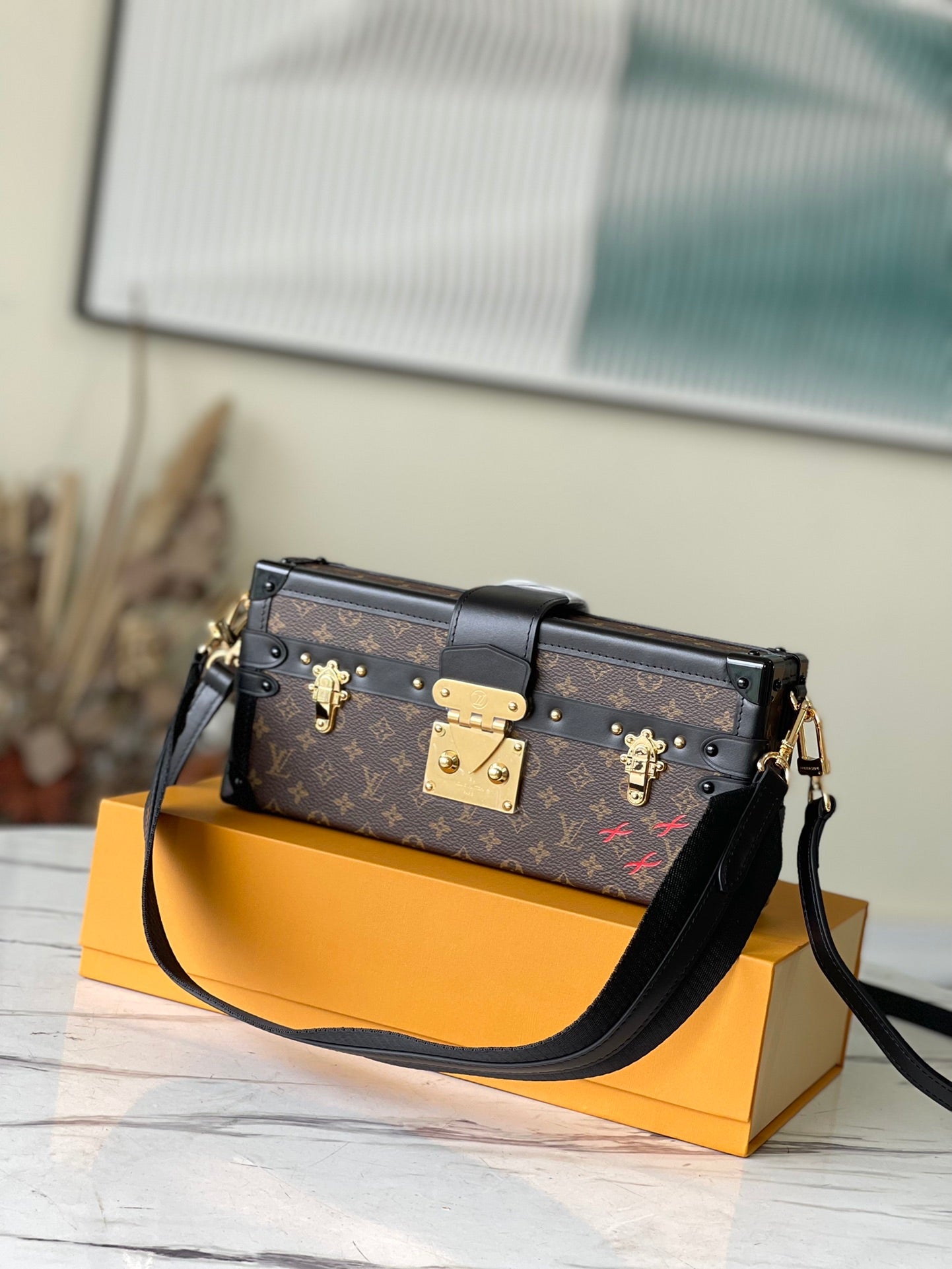 LU Bag MALLE EAST WEST 27 cm