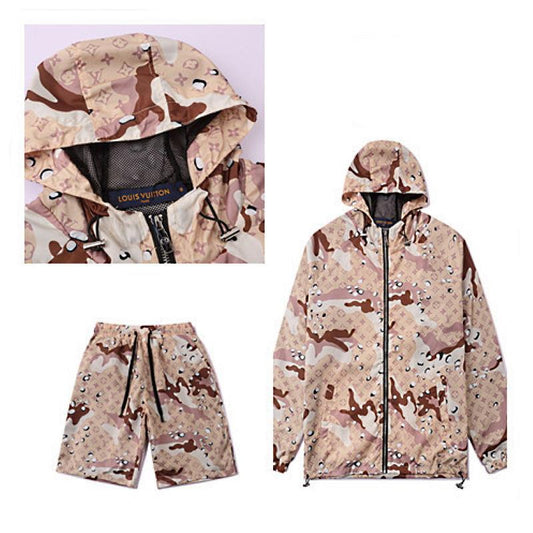 LU  Sport Short Suit Military