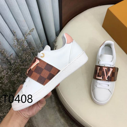 LU Run Away  Sneakers