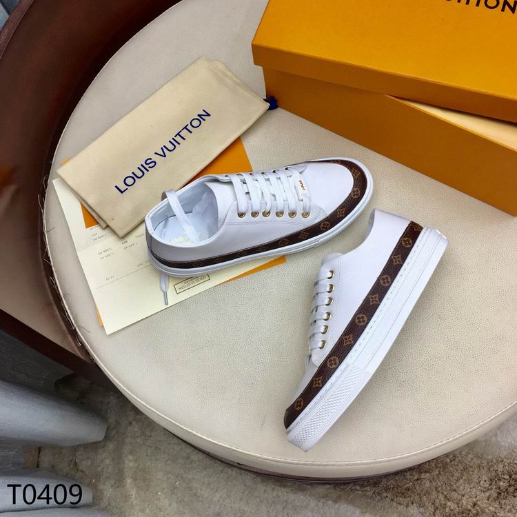 LU Run Away  Sneakers