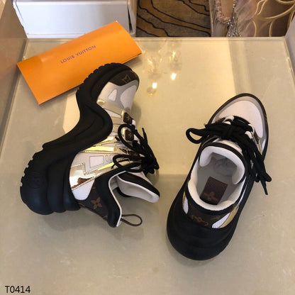 LU Sneakers Arch