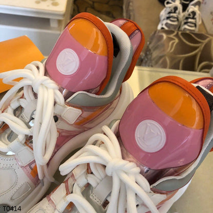 LU  Sneakers Arch