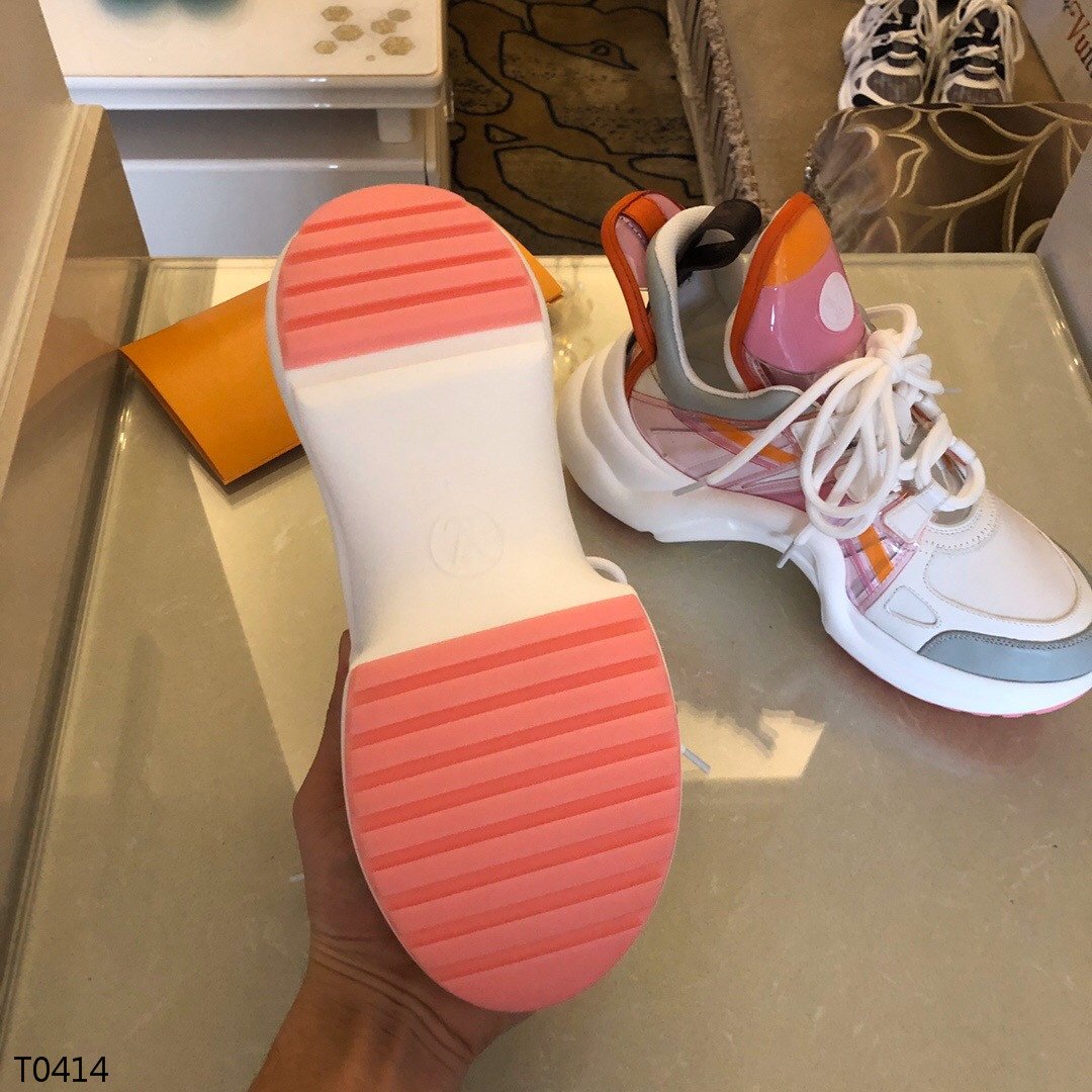 LU  Sneakers Arch