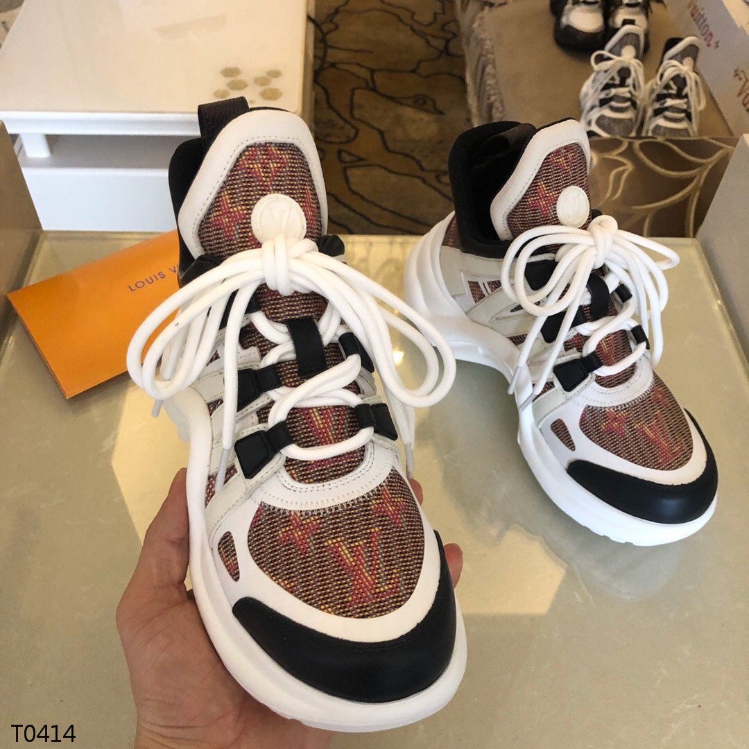 LU Sneakers Arch