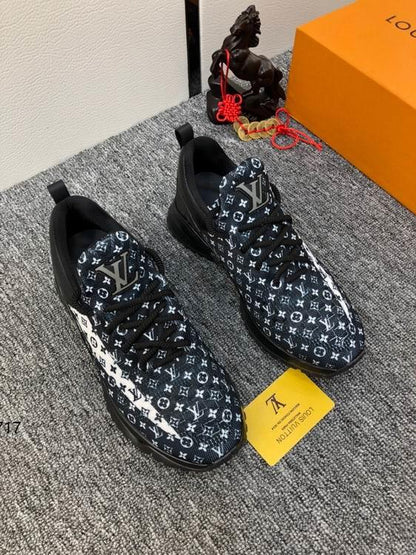 LU Sneakers Black