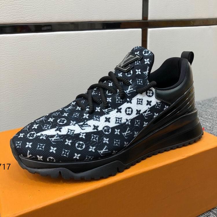 LU Sneakers Black
