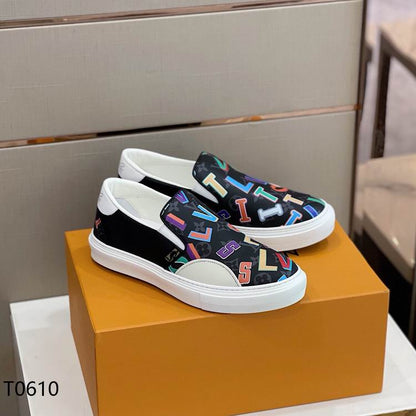 LU  Sneakers 2 Color 's Slip on