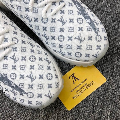 LU Sneakers White